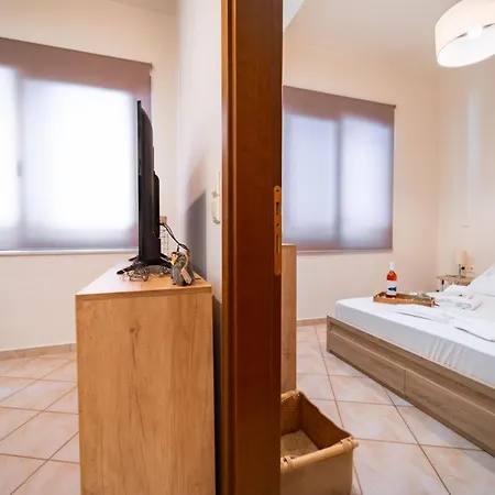 Rosso 3 Centre Apartment